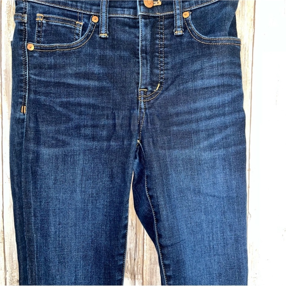 Madewell Dark Wash 9” High Rise Skinny - Picture 4 of 7